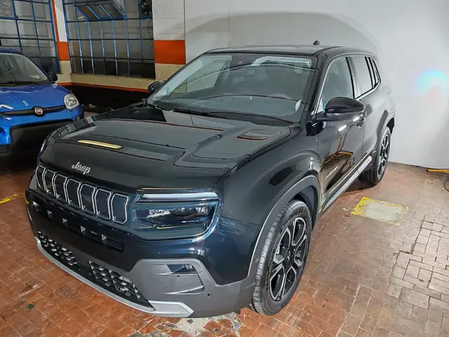 Jeep Avenger MY2025 1.2 100cv Summit + Navi + Tetto + Winter
