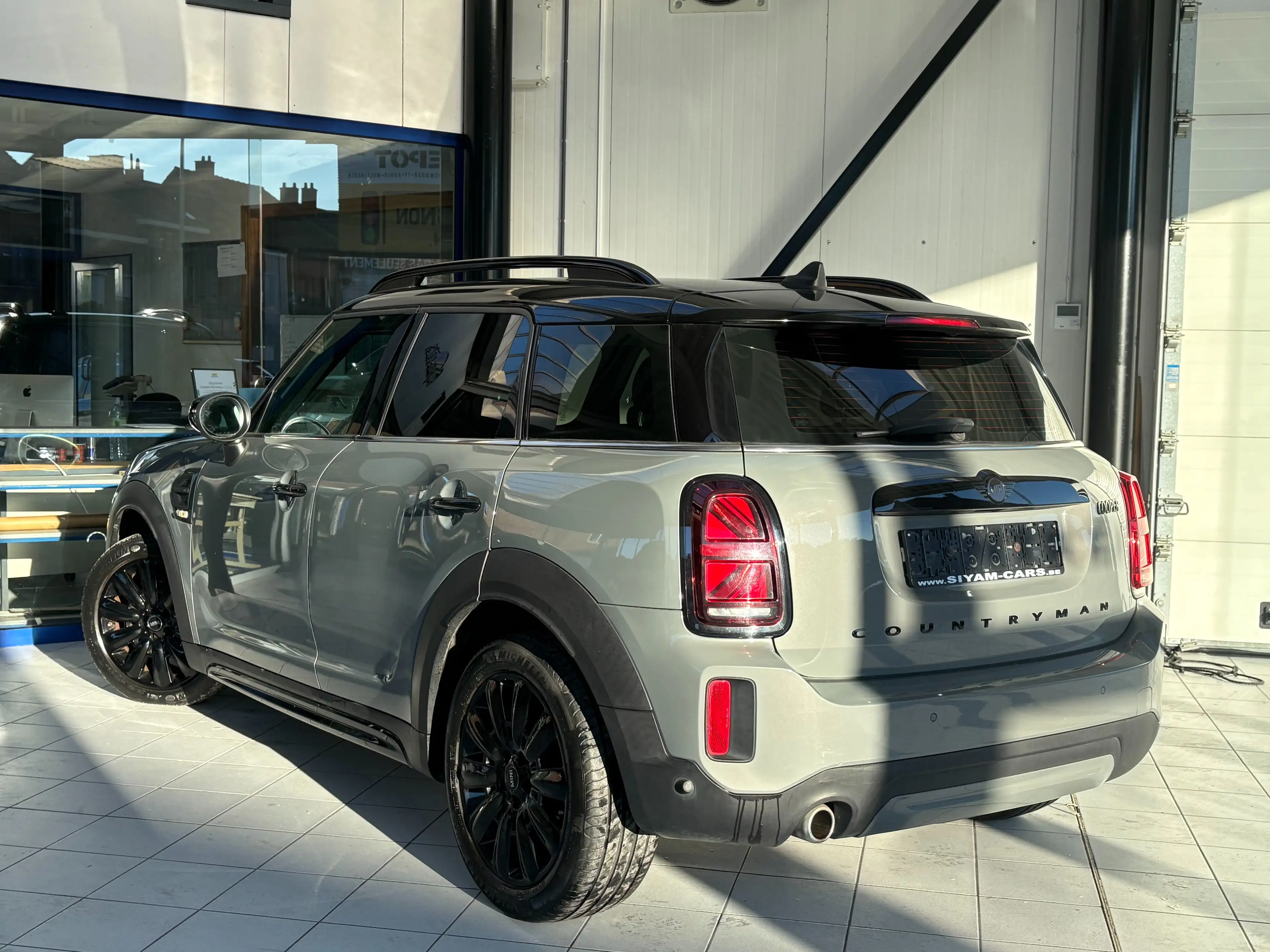 MINI Cooper D Countryman Mini Countryman 2.0D *XENON * GPS * PDC * JANTES* — photo 3