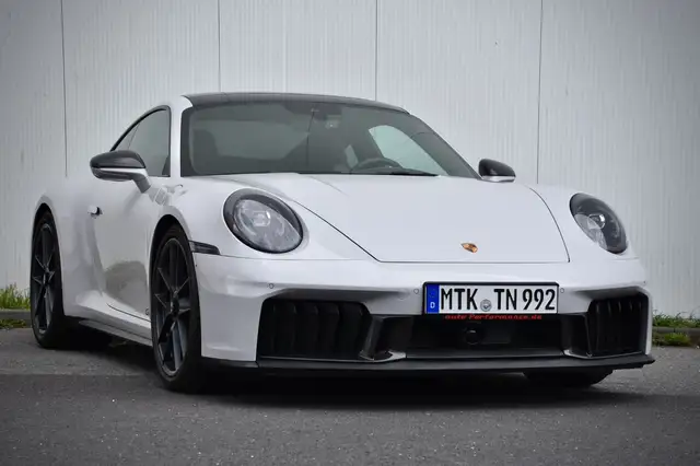 Porsche 992 .2 911 Carrera 4 GTS SportDesign Paket CARBON