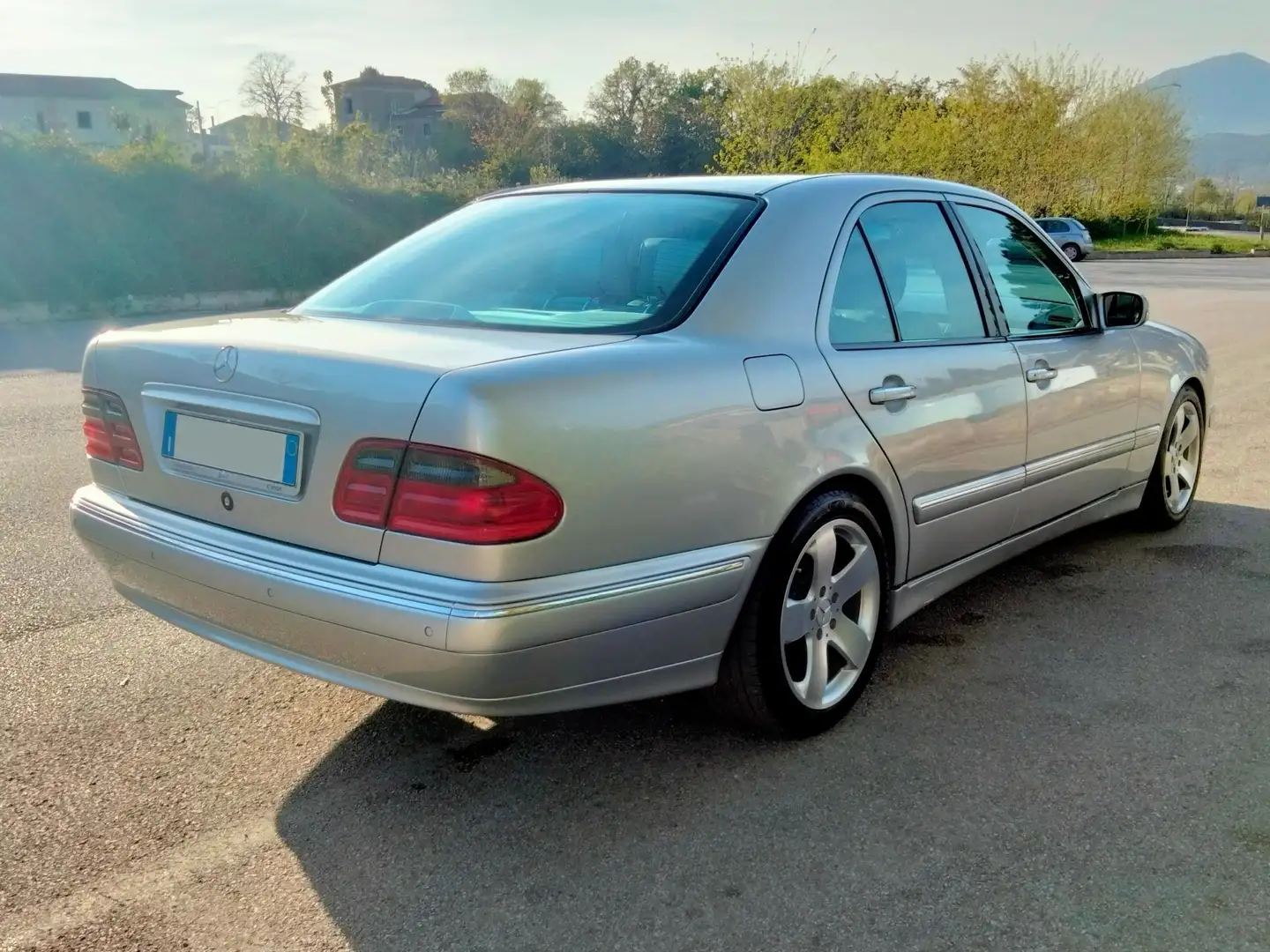 Mercedes-Benz E 270 CDI Avantgarde Plateado - 1