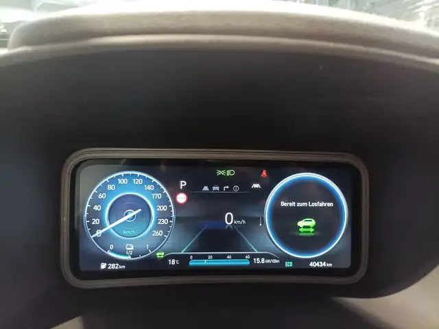 Hyundai Kona view 7