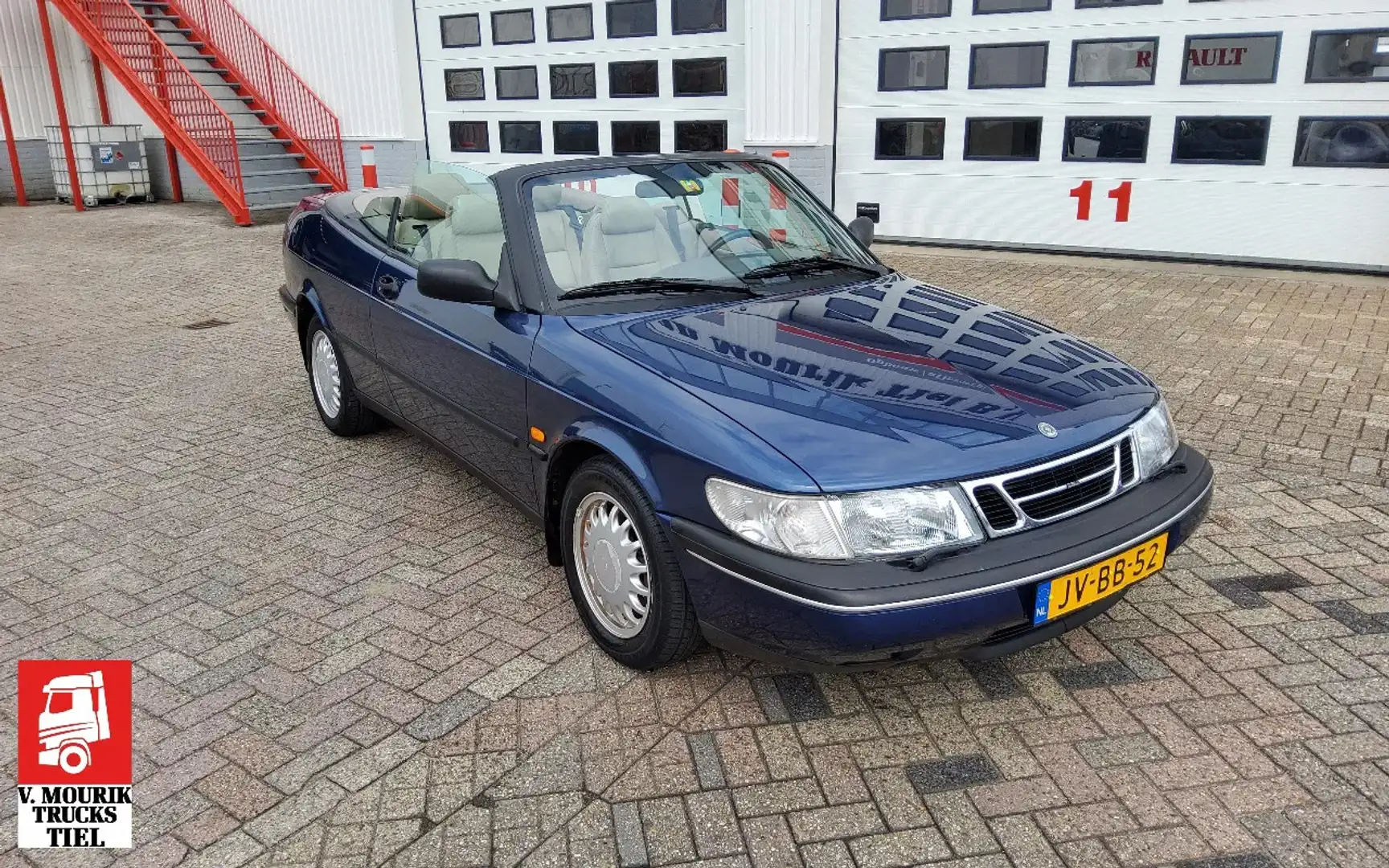 Saab 900 SE 2.3 LITER 150 PK - CABRIOLET - YS3DE75B8S701180 Blauw - 1