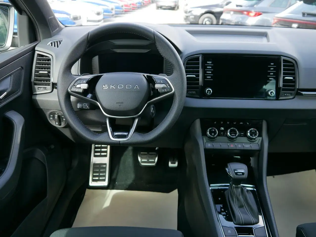 Skoda Karoq 2026 — фото 10