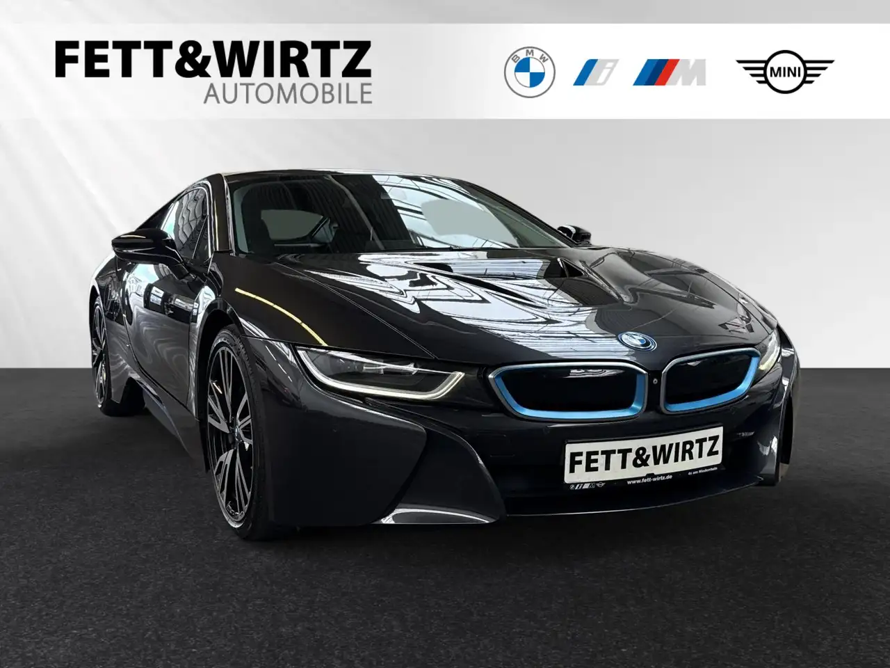 BMW i8