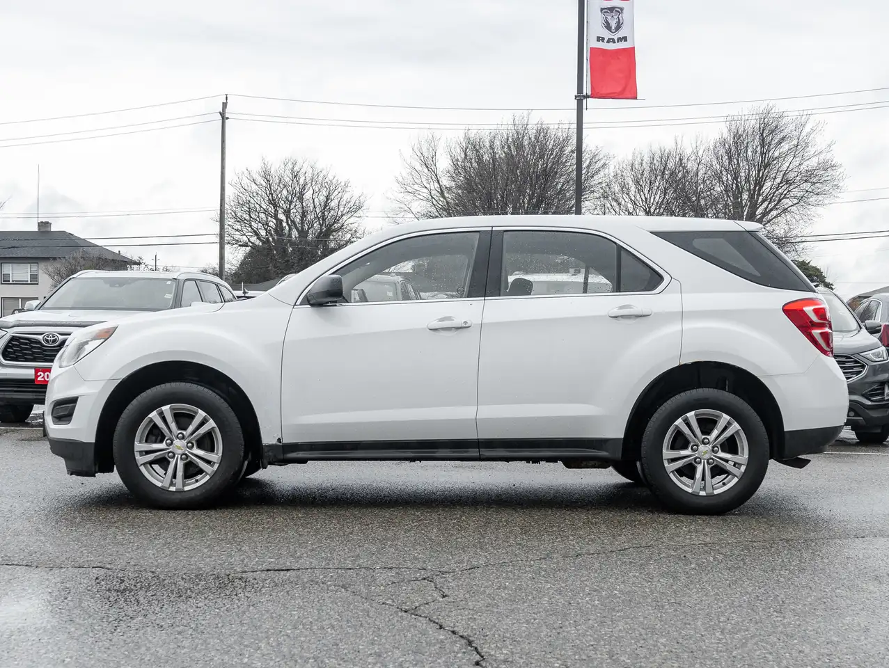Chevrolet Equinox снимка Chevrolet Equinox