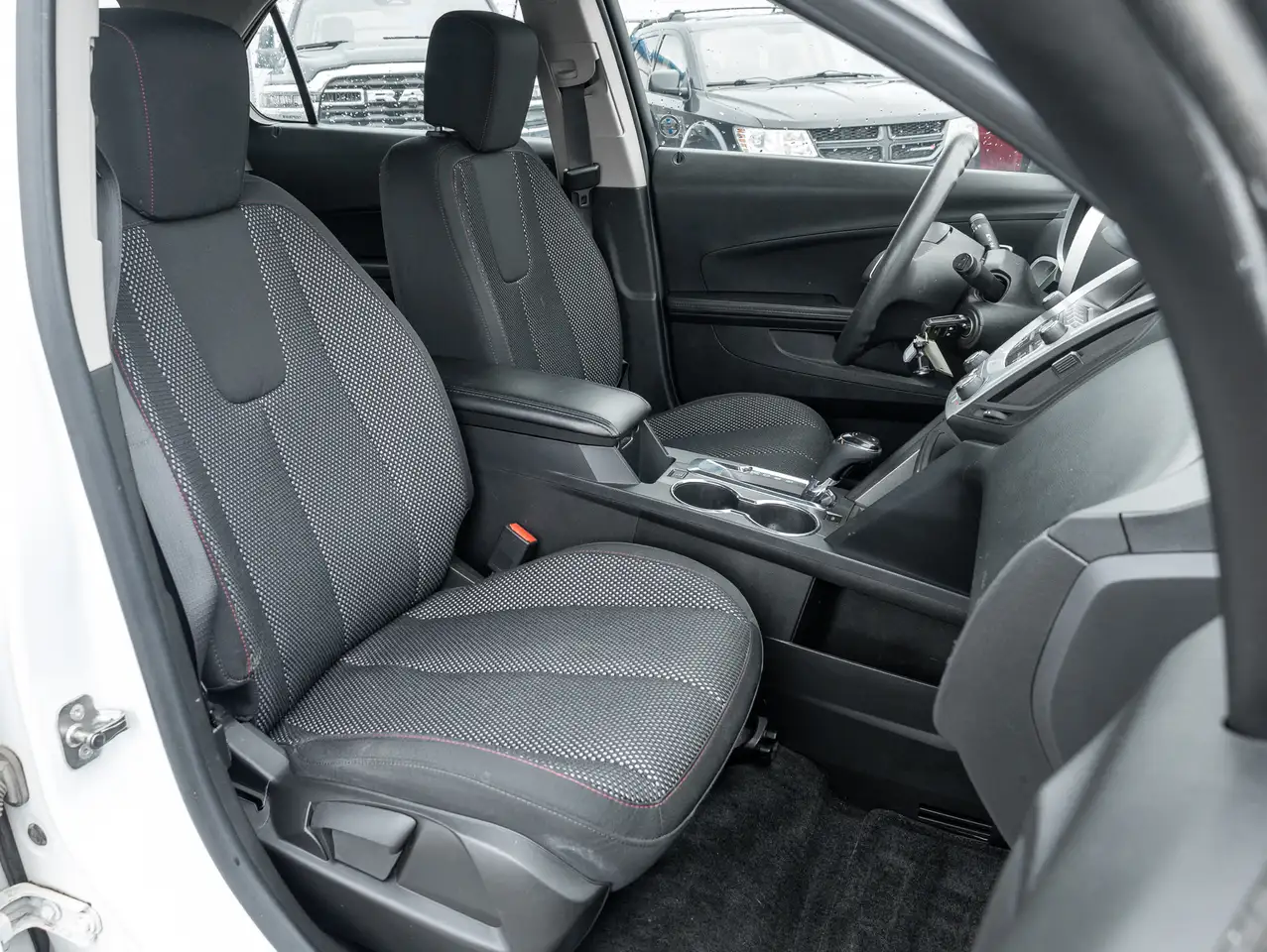 Chevrolet Equinox снимка Chevrolet Equinox