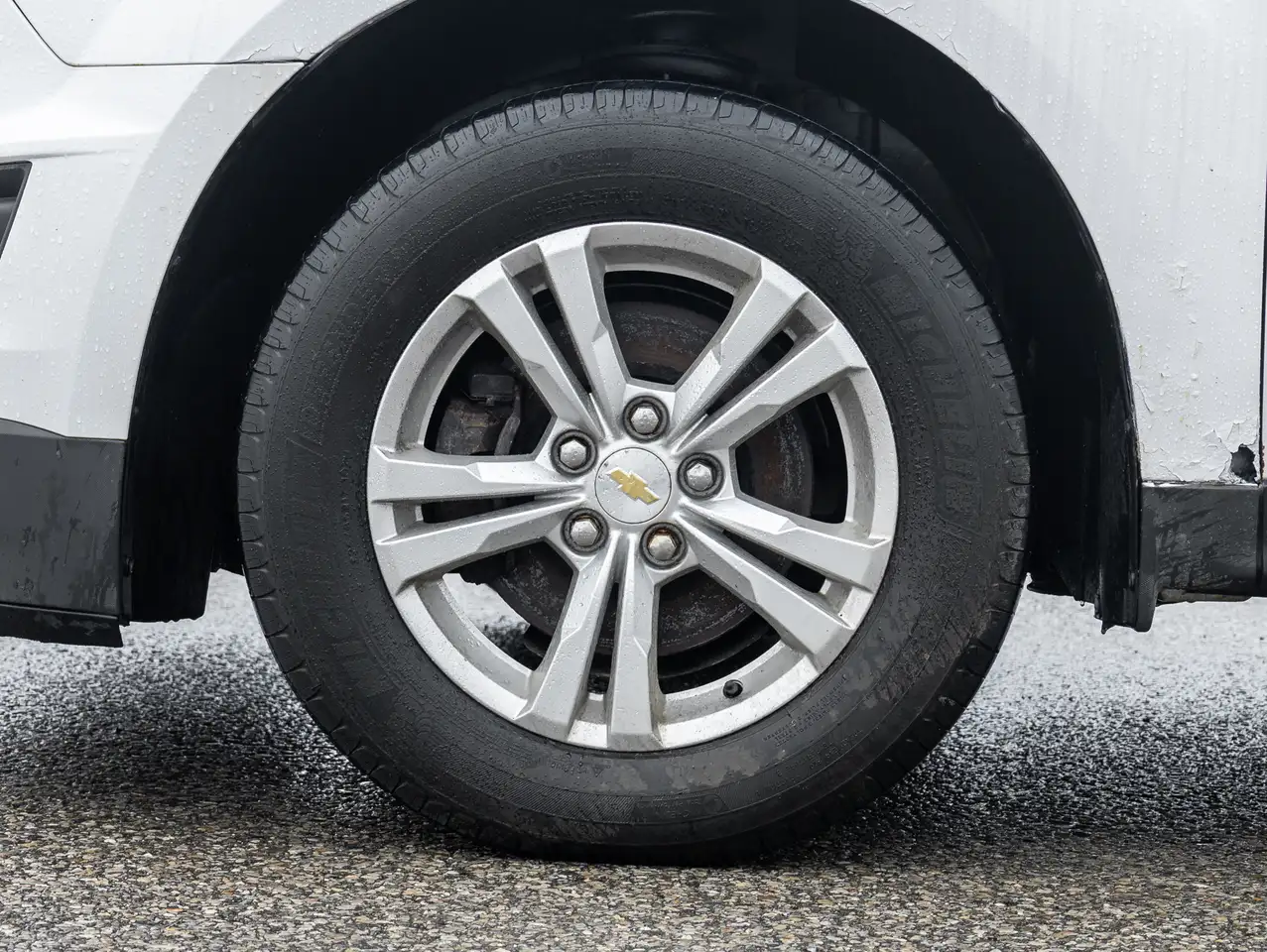 Chevrolet Equinox снимка Chevrolet Equinox