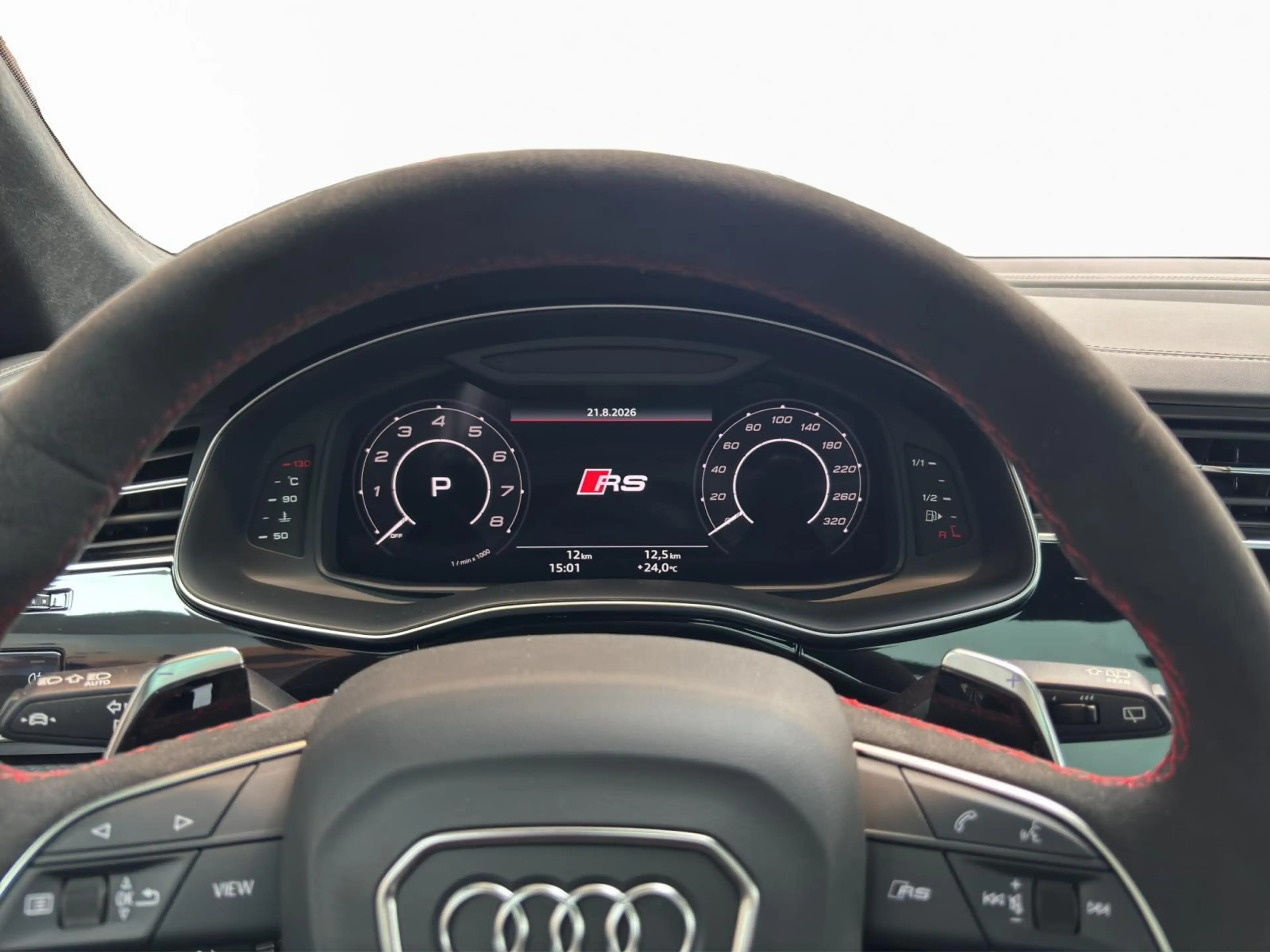 Audi RS Q8 TFSI quattro tiptronic Performance — photo 11