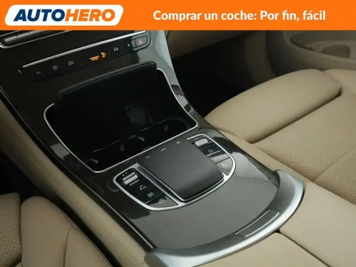 Mercedes-Benz GLC 2020, foto 29