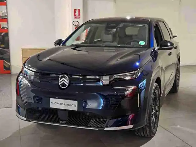 Citroen C5 Aircross motore elettrico 210 CV Max Comfort Range