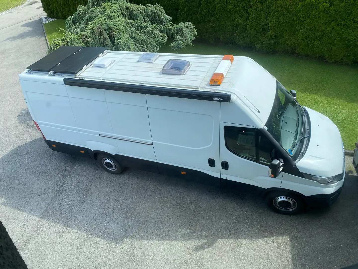 Iveco Daily 35C17HV/P 3520 HD Weiß - 2
