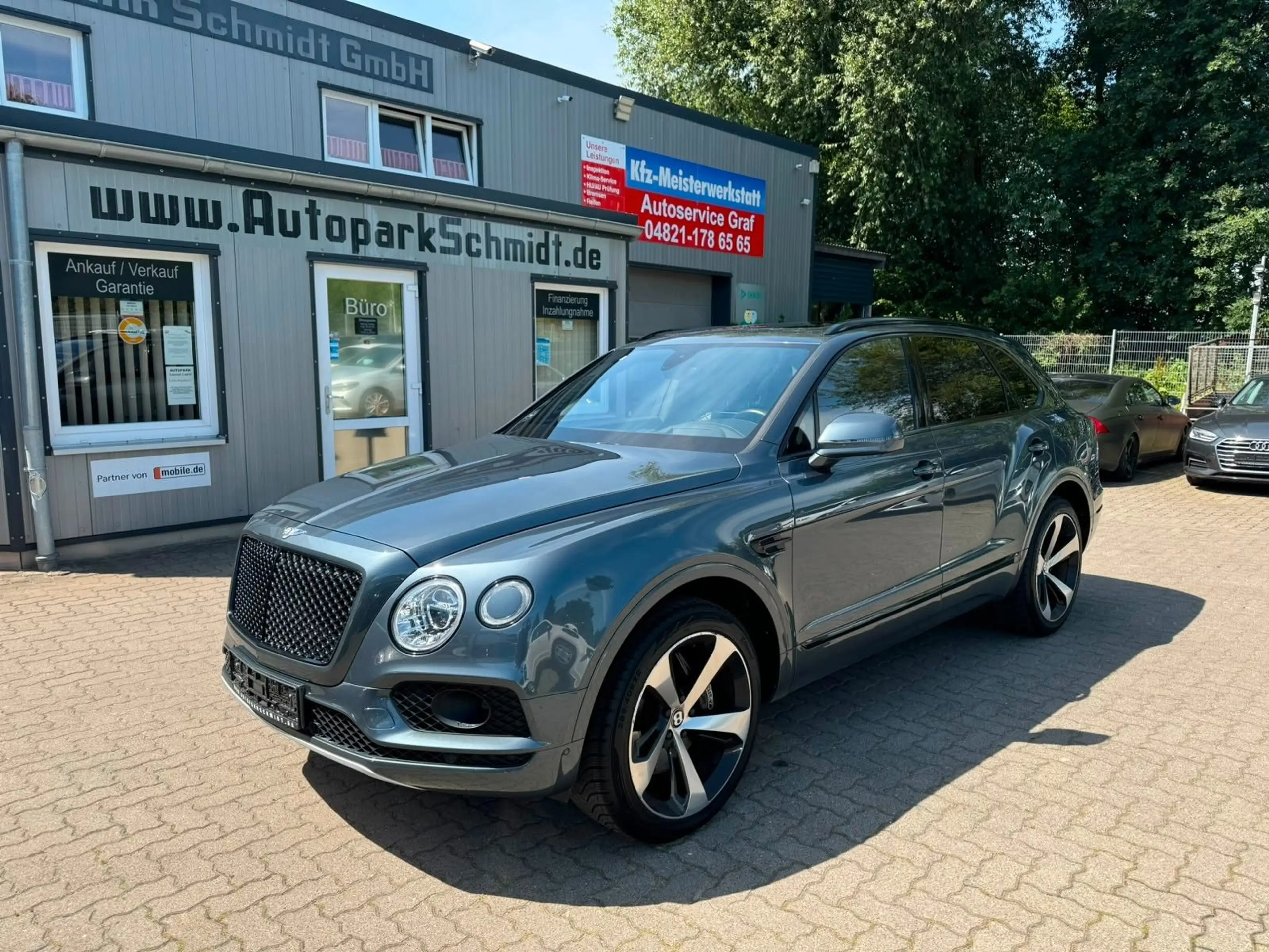 Bentley Bentayga V8 1-HAND*MWST*HUD*AIR*SOFT*360°*PANO!