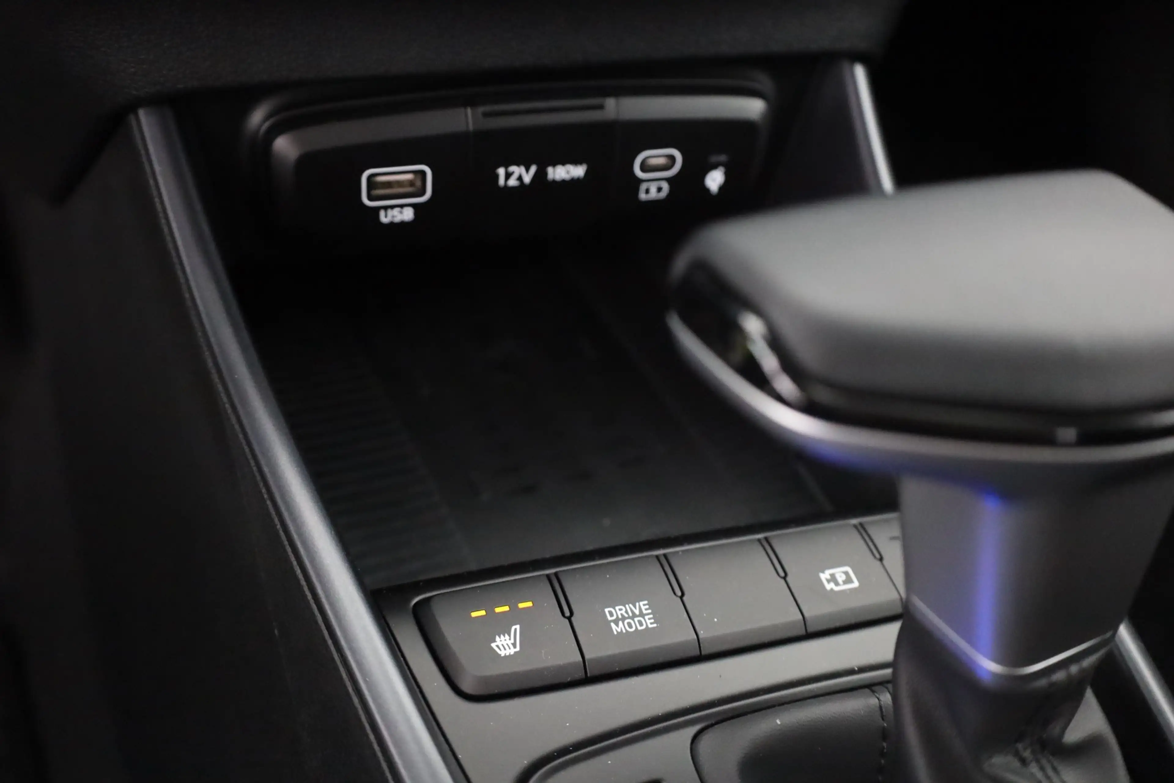 Hyundai i20 1.0 T-GDI Aut. LED Navi Kamera Sitzheizung — photo 13