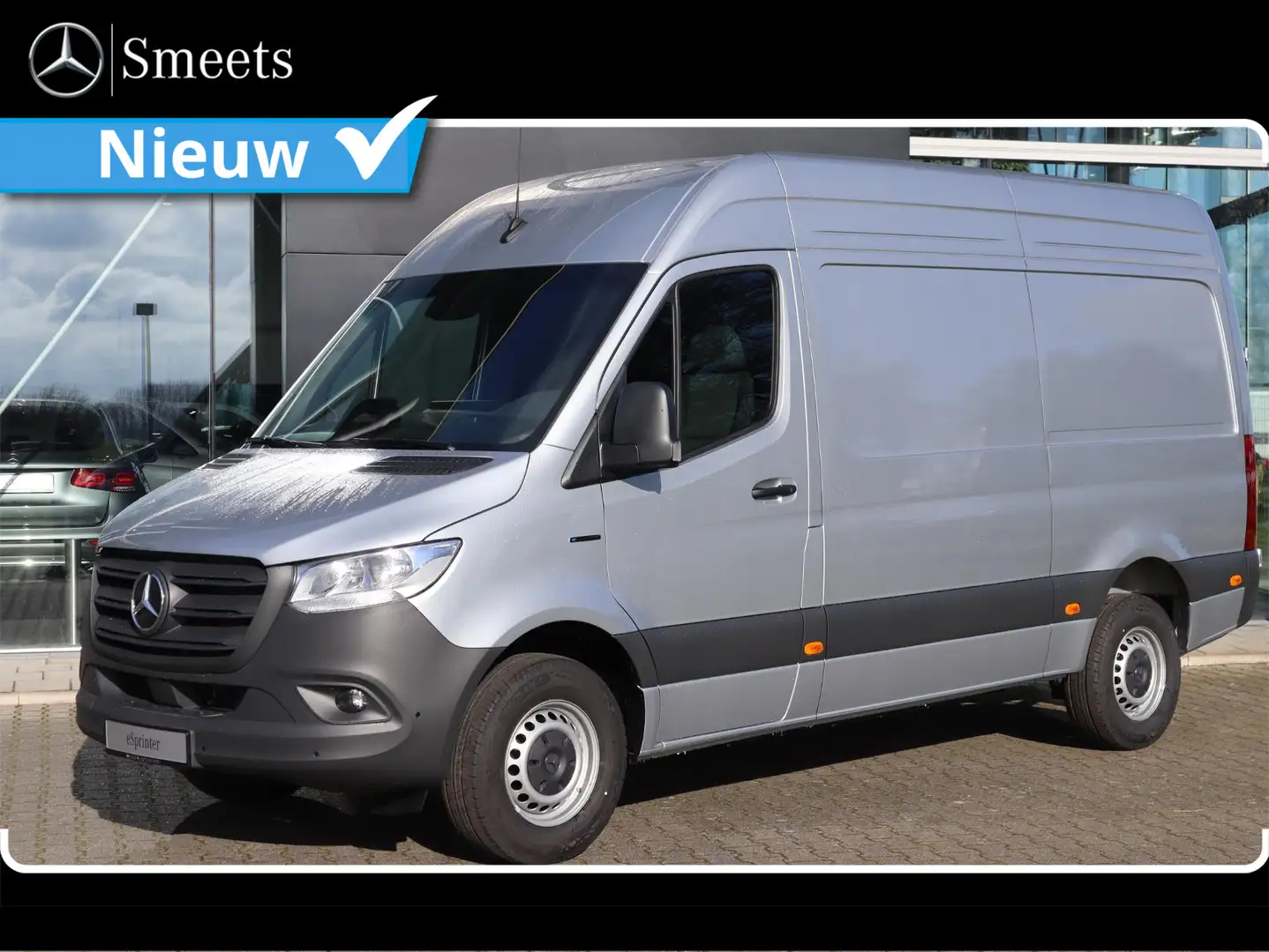 Mercedes-Benz 320 eSprinter L2 Pro 81kWh TREKHAAK - NAVI - CARPLAY/A Argintiu - 1