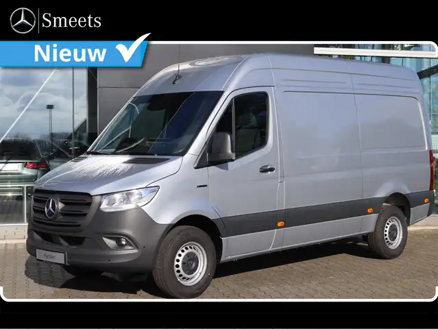 Mercedes-Benz 320 eSprinter L2 Pro 81kWh TREKHAAK - NAVI - CARPLAY/A