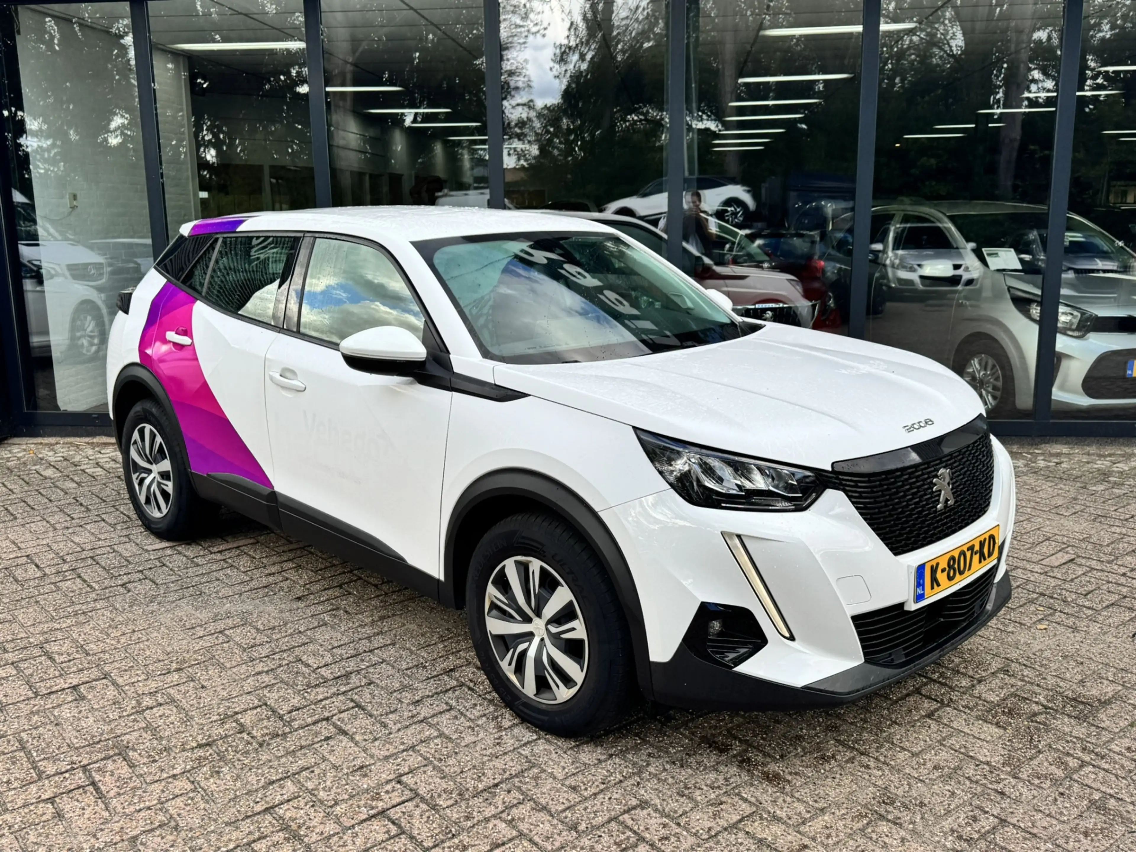 Peugeot 2008 1.2 PureTech Blue Lease Active*navi*EXPORT/EX.BPM* — photo 4