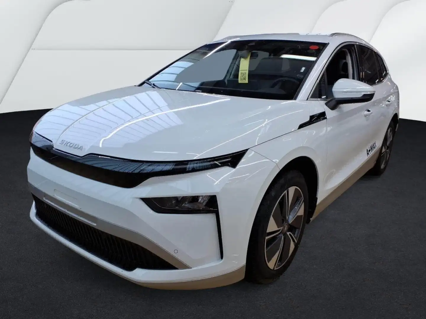 Skoda Enyaq Clever 85x AHK TravelAssist Navi RearView Sitzh. Weiß - 2