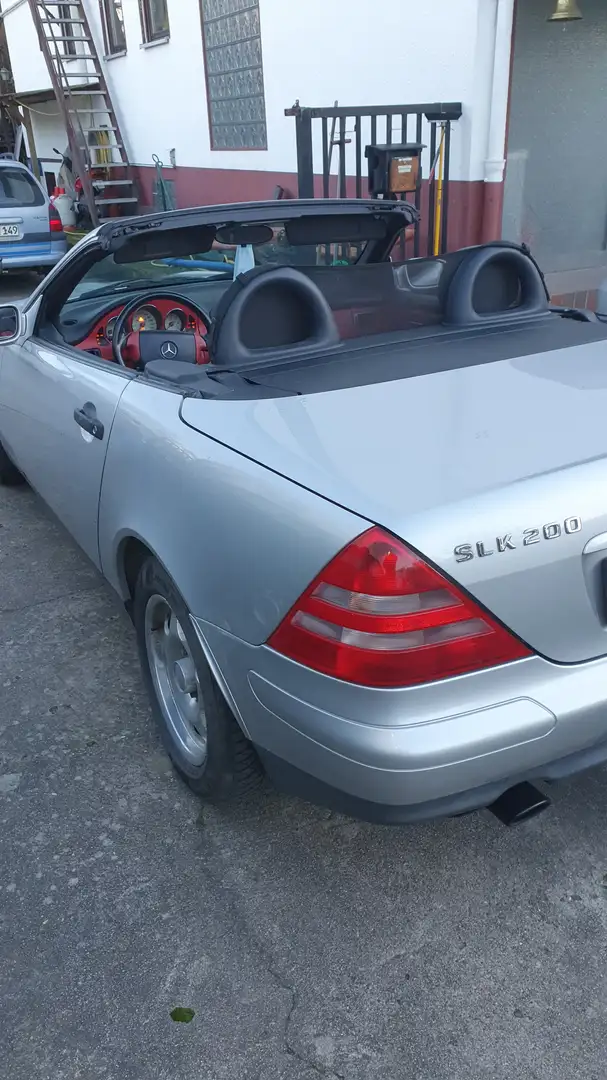 Mercedes-Benz SLK 200 Silber - 2