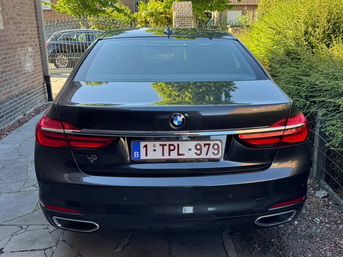 BMW 725 725 dA Grau - 2