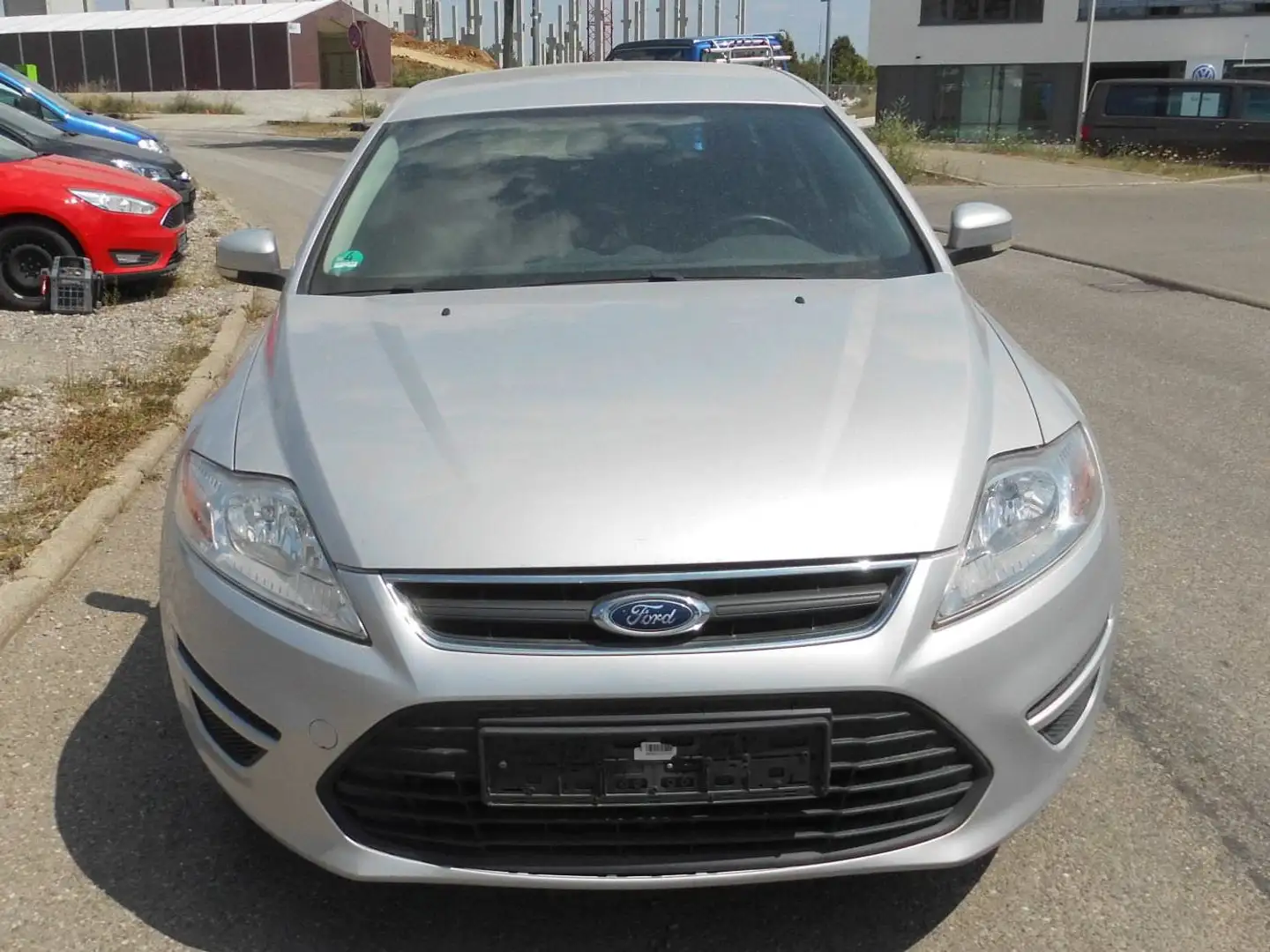 Ford Mondeo Turnier 1.6 TDCi  /AHK/KLIMA/SHZ/EU5 kein TÜV Argintiu - 2