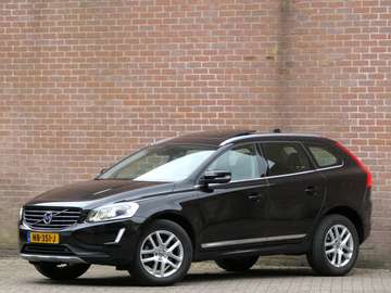 2.0 T5 FWD Polar+ / Panoramadak / Harman/Kardon /