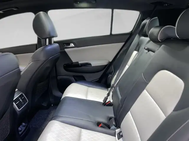 Kia Sportage view 11