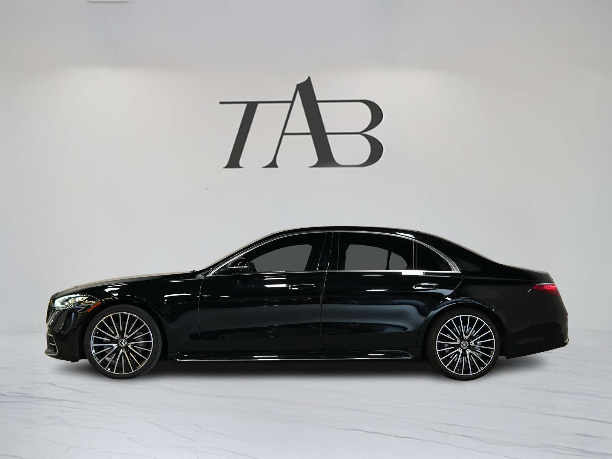 used 2022 Mercedes-Benz S-Class car, priced at $92,900