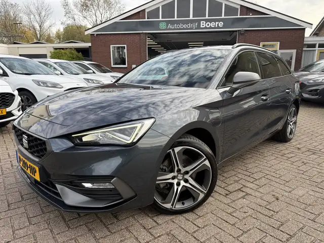 SEAT Leon e-Hybrid Sportstourer 1.4 TSI eHybrid PHEV FR Navi, Carplay