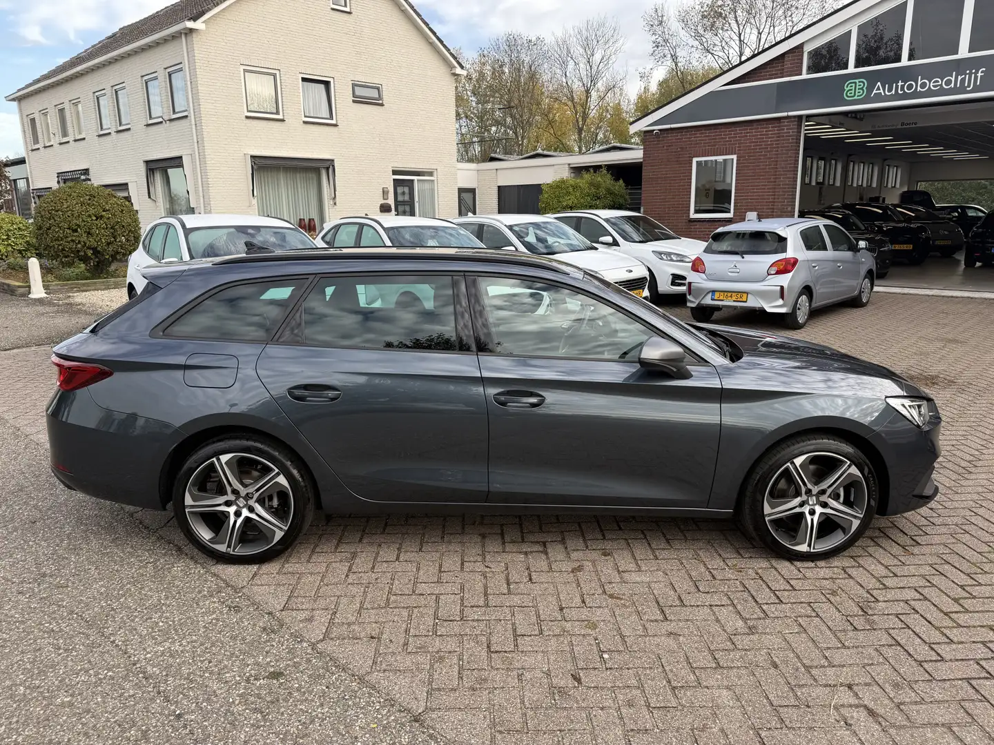 SEAT Leon e-Hybrid Sportstourer 1.4 TSI eHybrid PHEV FR Navi, Carplay Gris - 2