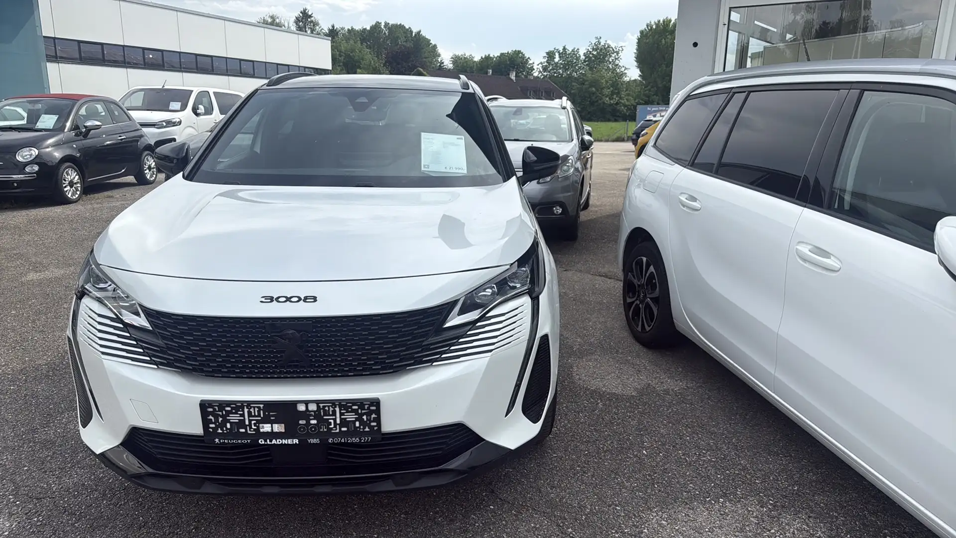 Peugeot 3008 GT 1,2 Turbo Weiß - 2