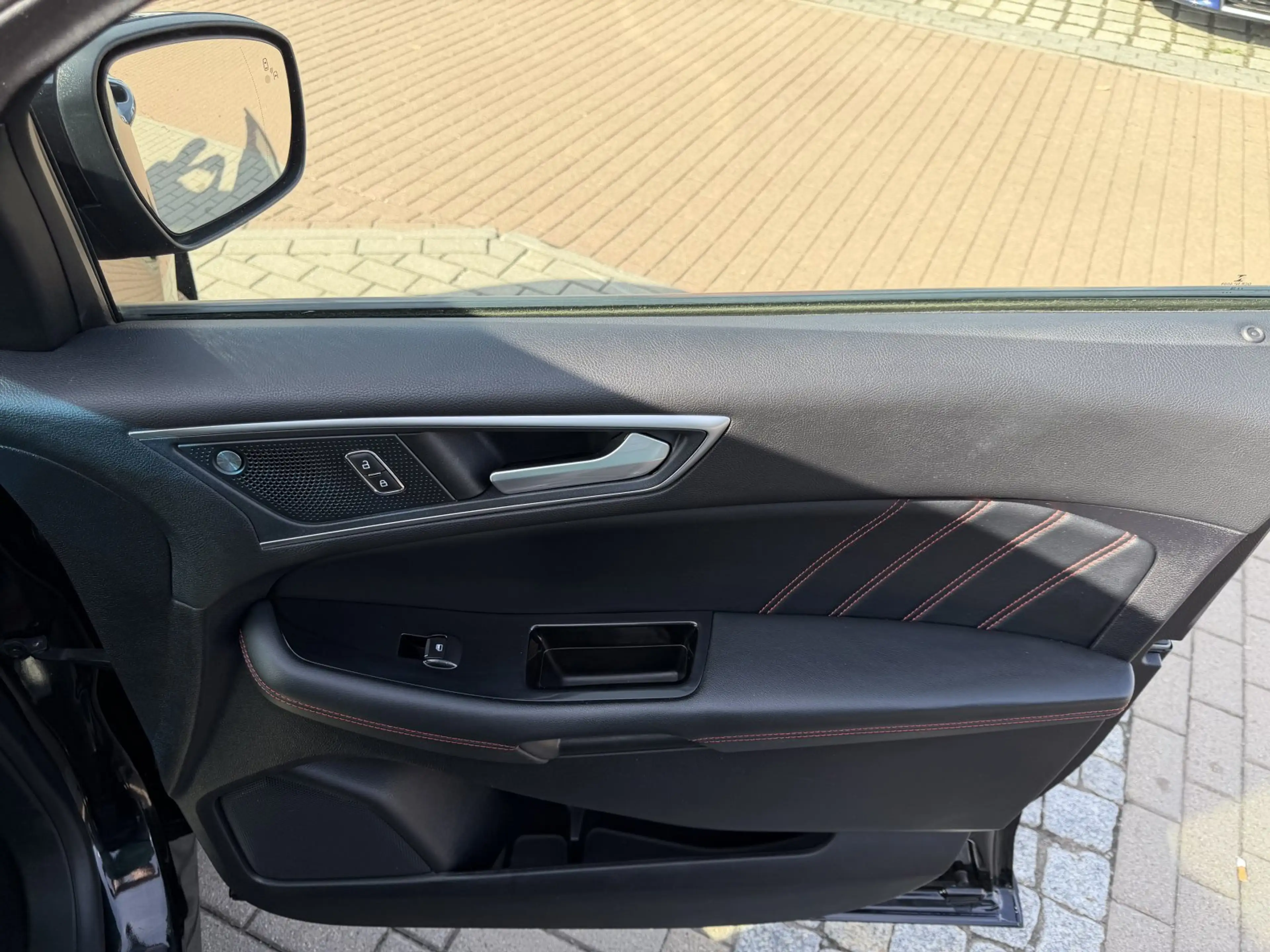 Ford Edge 238PS ST-LINE 4x4/B&O/AHK/LEDER — photo 13