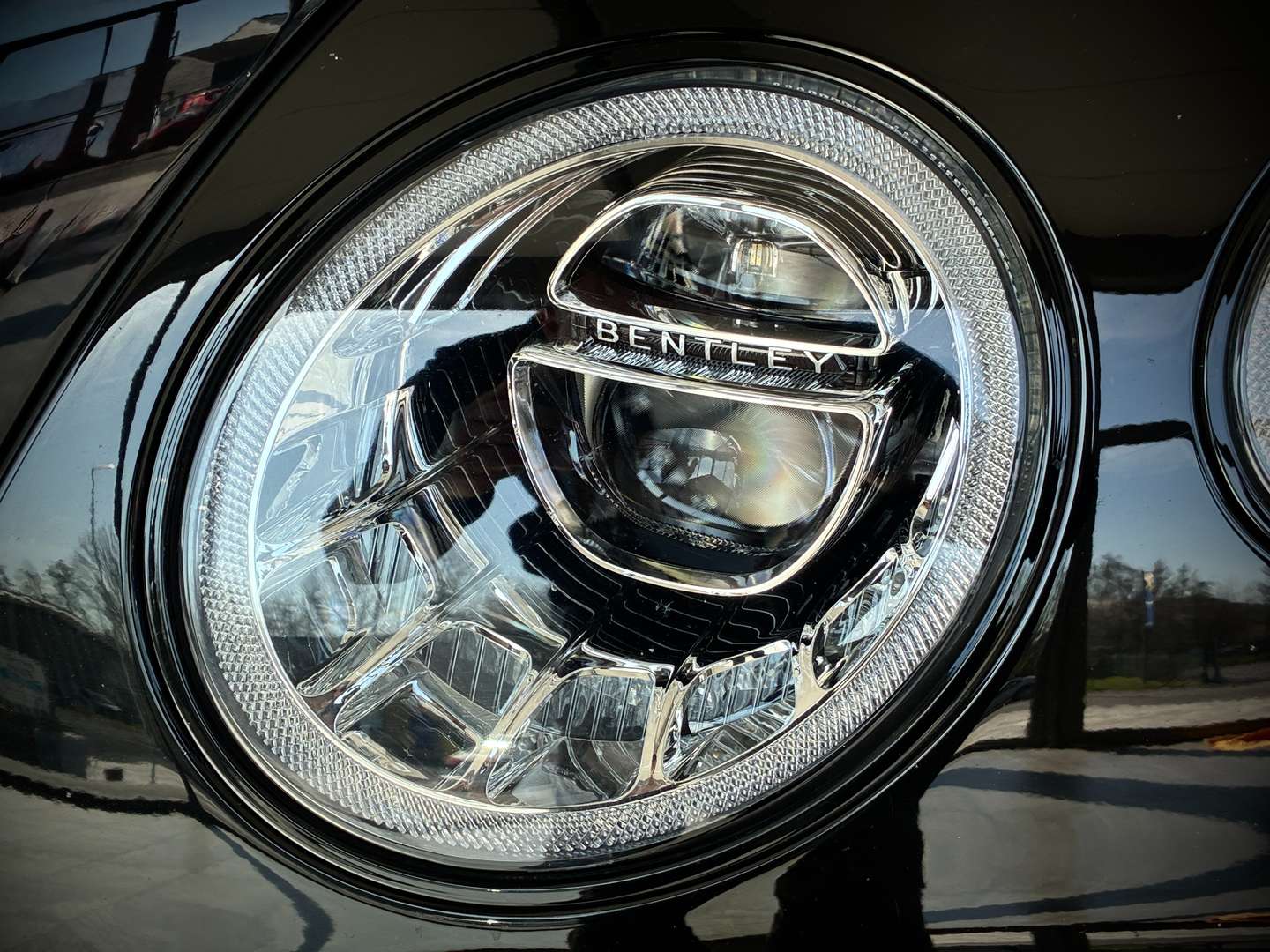 Bentley Bentayga V8 Design Series -  - Joinsteer - #5