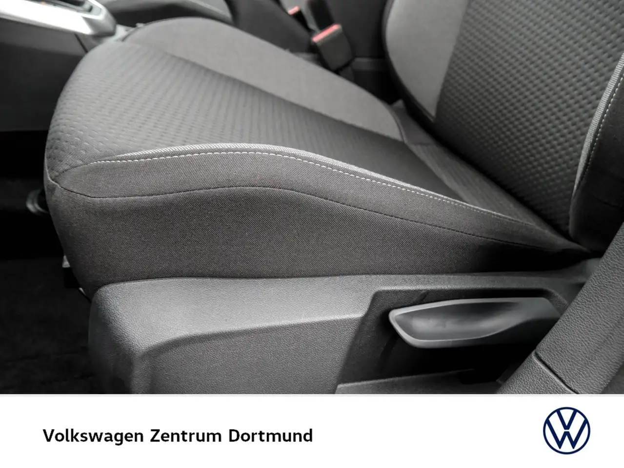 Volkswagen Taigo 1.0 LIFE CAM NAVI ALU SITZHEIZUNG CARPLAY 14