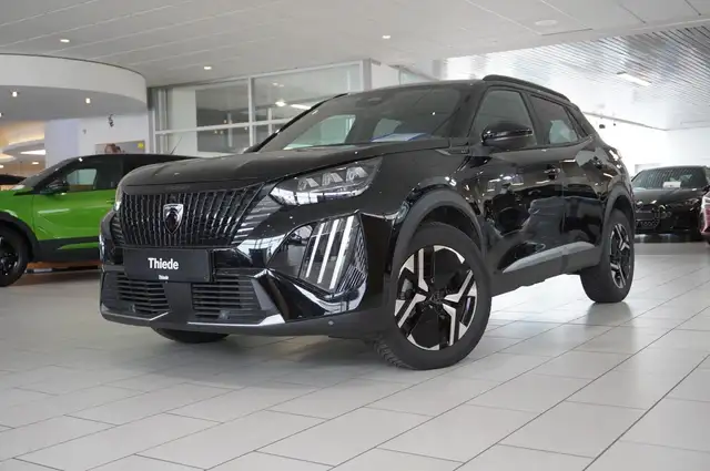 Peugeot 2008 view 4