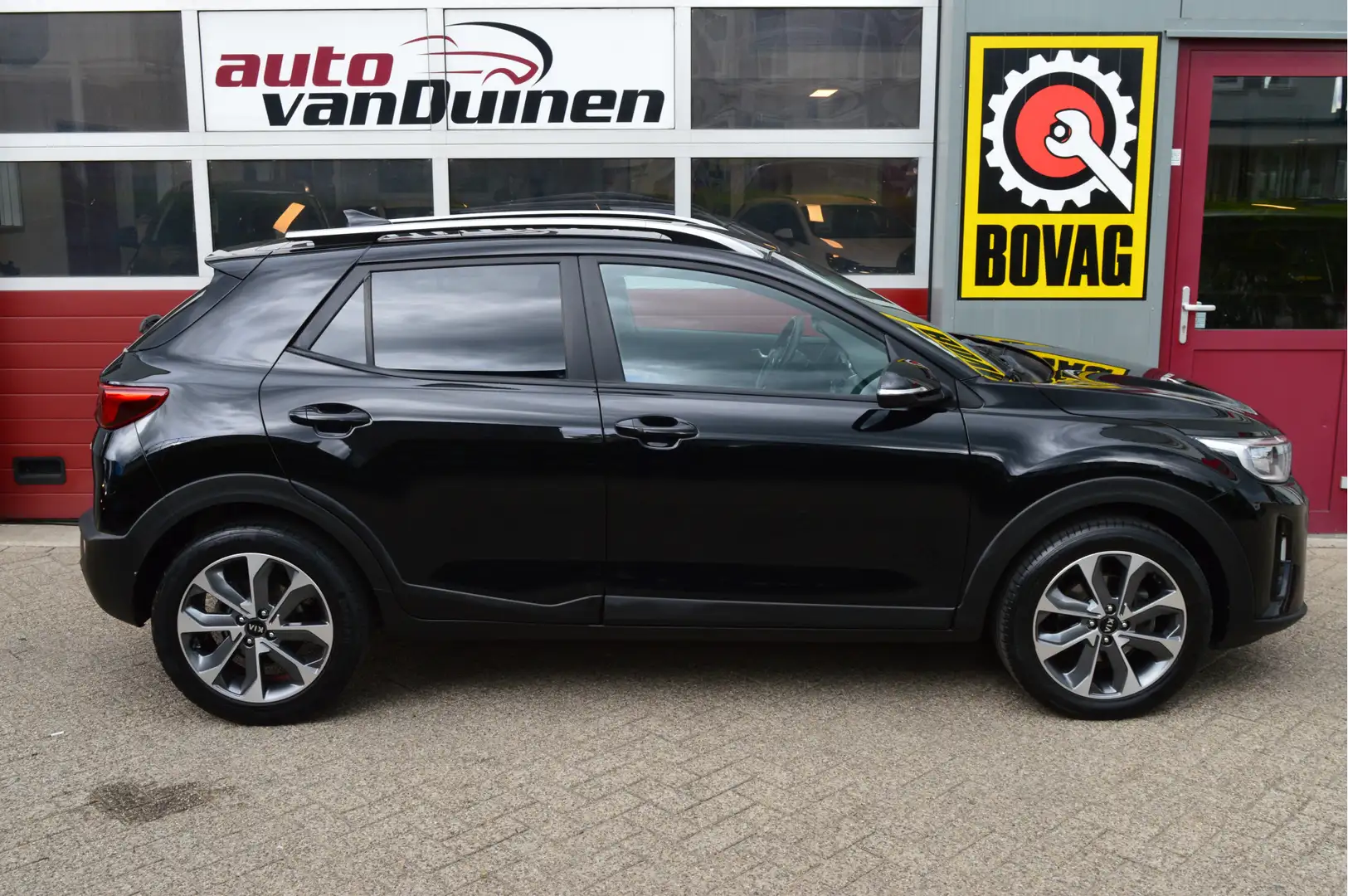 Kia Stonic 1.0 T-GDi DynamicPlusLine O.a: Key-Less, Camera, N Zwart - 2