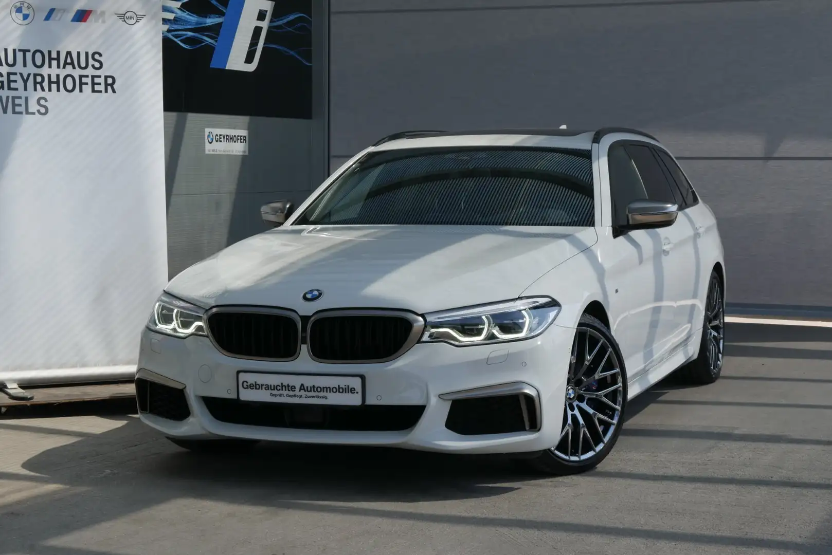 BMW M550 M550d xDrive Blanc - 2