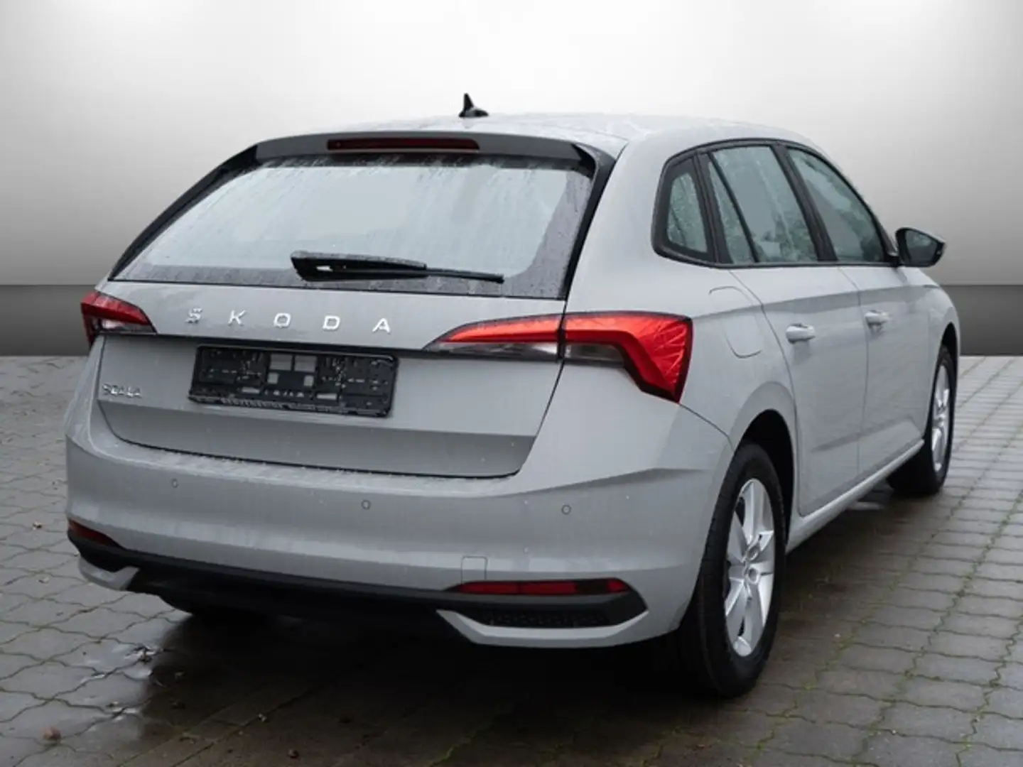 Skoda Scala 1.0 TSI Essence DSG CarPlay+PDC+LED+SHZ Grau - 2