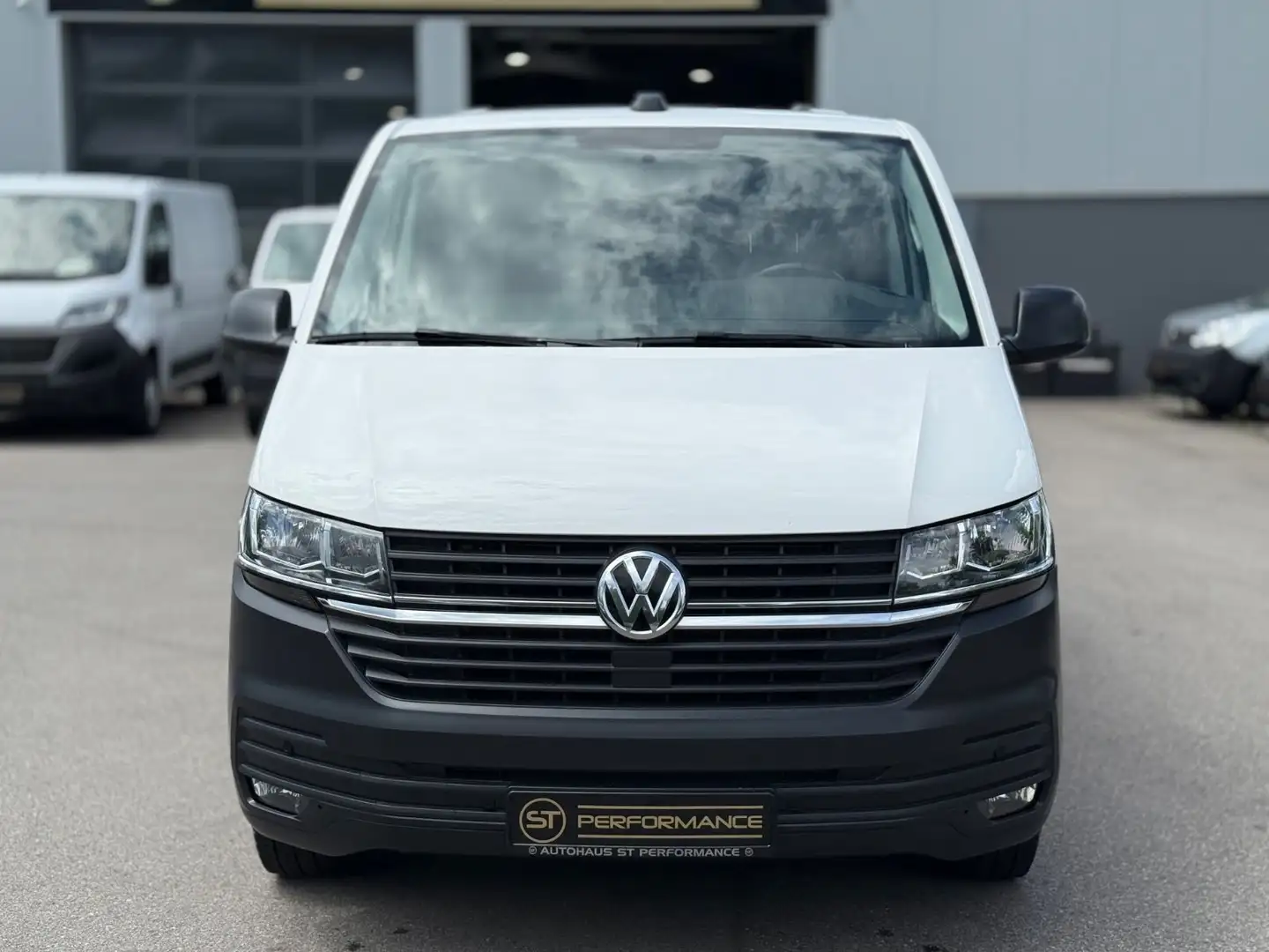 Volkswagen T6 Transporter T6.1 Transporter KLIMA 1HAND ACC STDHZ PDC EURO6 Weiß - 2