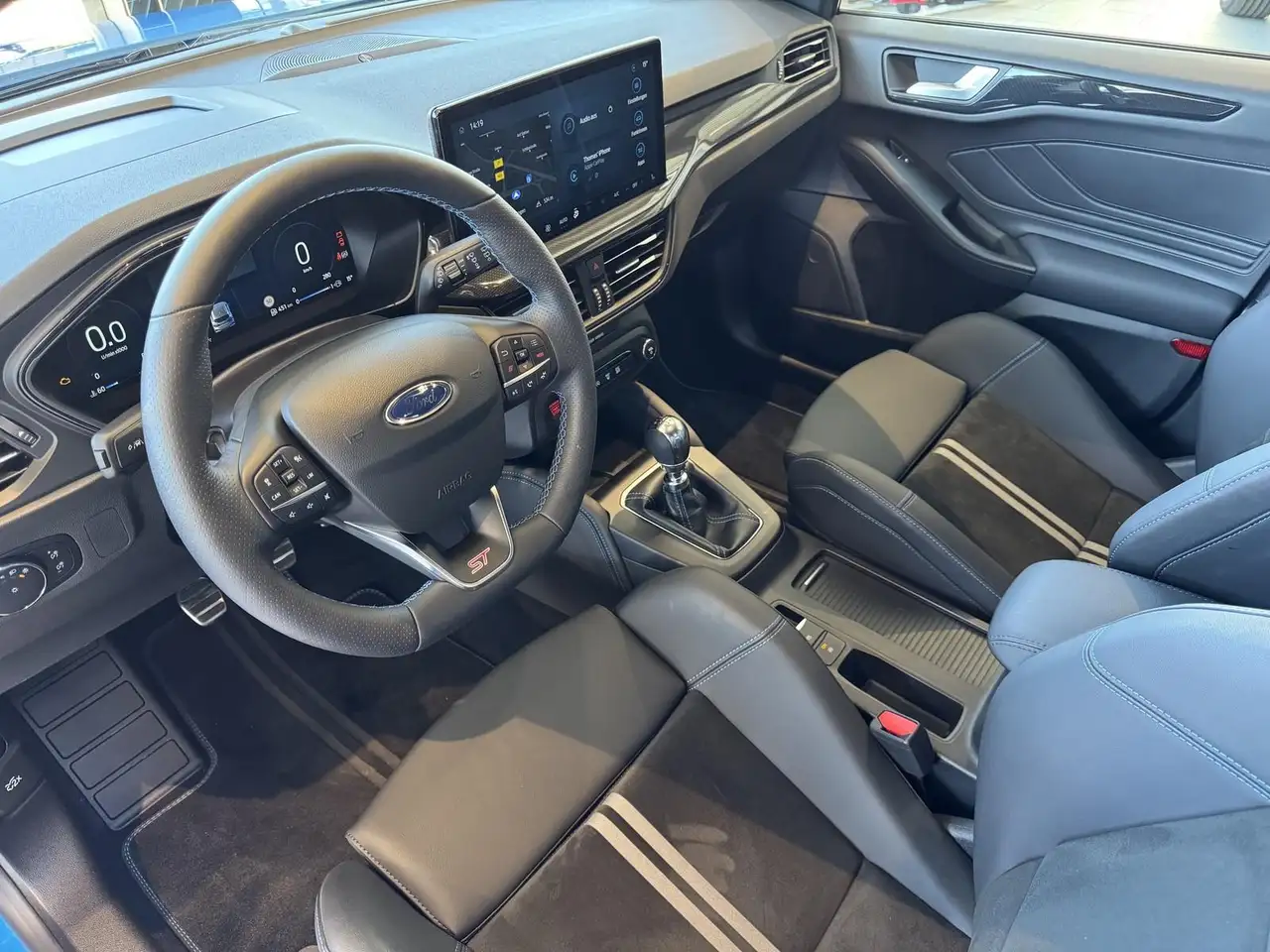 Ford Focus ST X Edition Gewinde + Matrix + HeadUp 9
