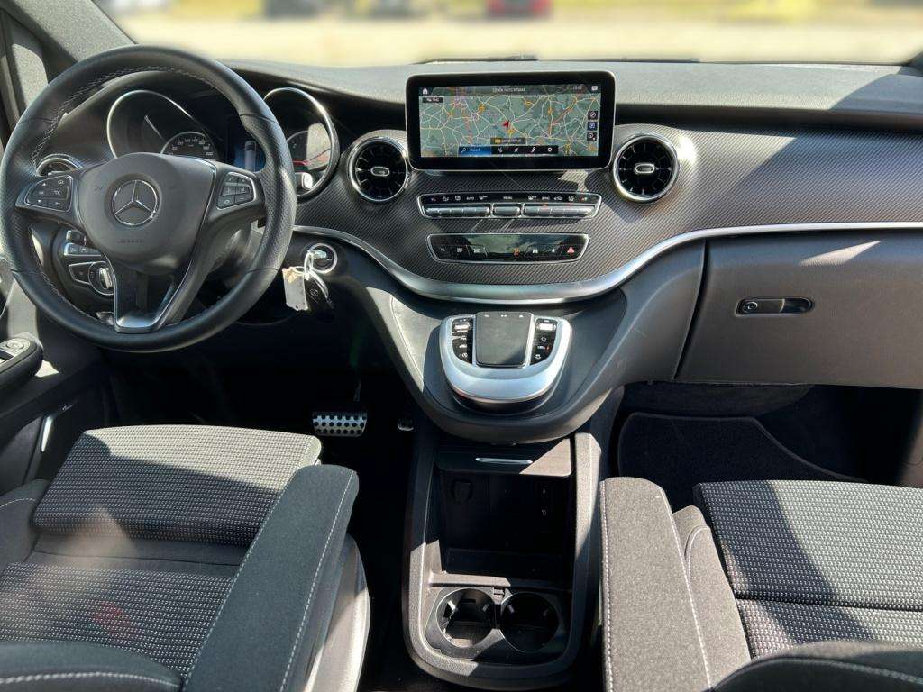 Mercedes-Benz V 300
