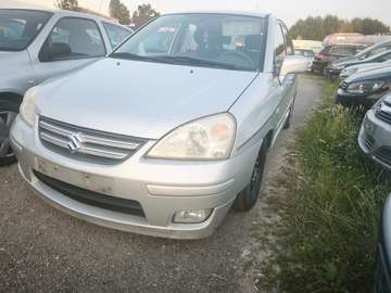 Liana Kombi 5-Türer Kombi 1.6 Comfort Family