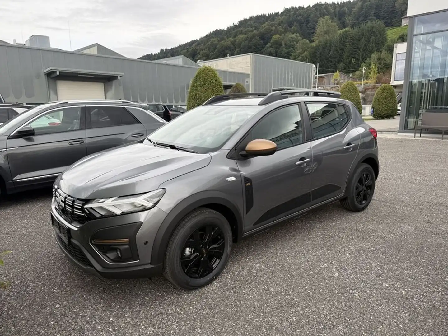 Dacia Sandero Stepway Extreme+ Sitzheizung Navi Kamera Grau - 1
