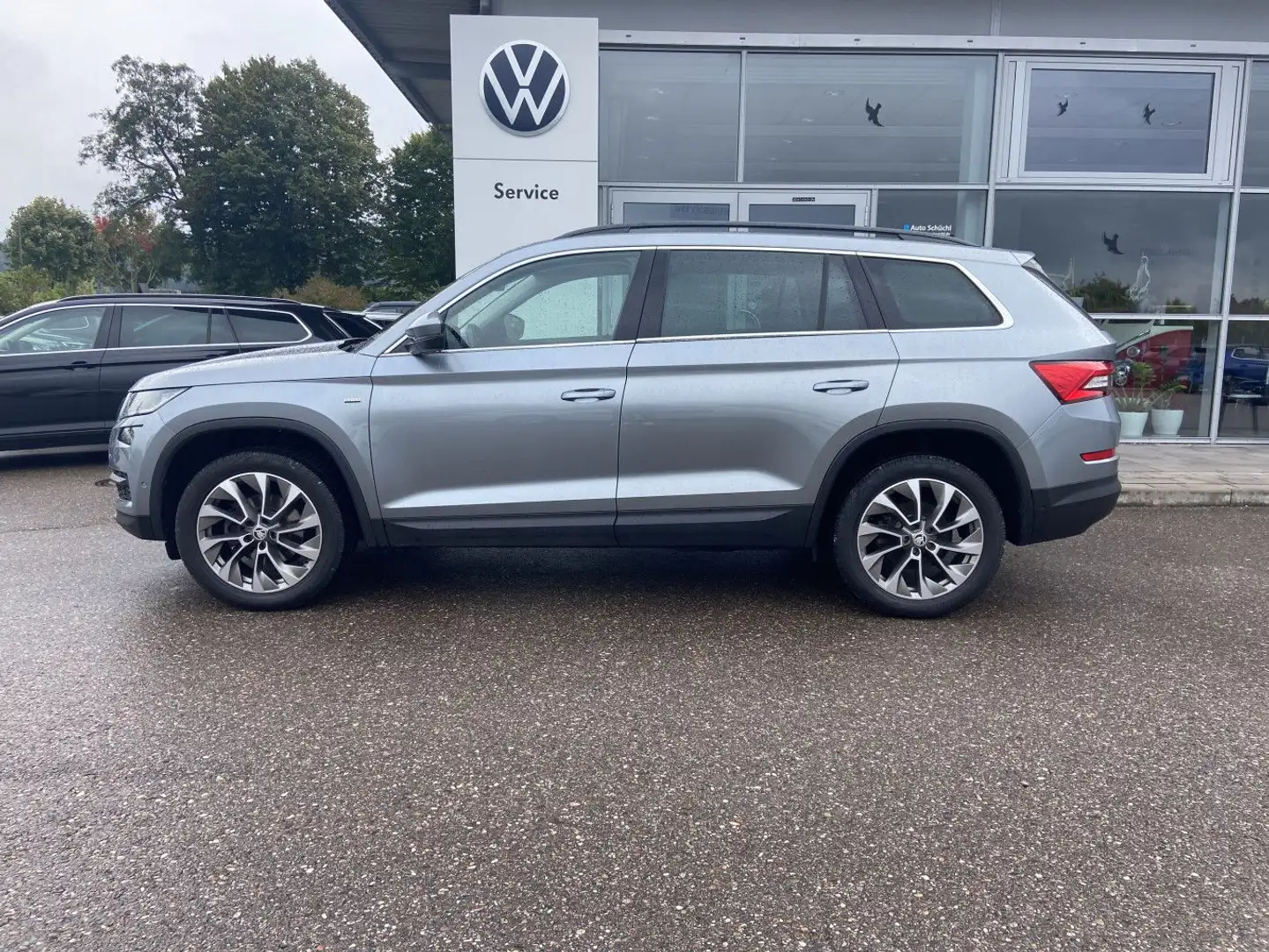 Skoda Kodiaq 2.0 TDI DSG 4x4 CLEVER 19"+EL.HECK+NAVI+L Grau - 2