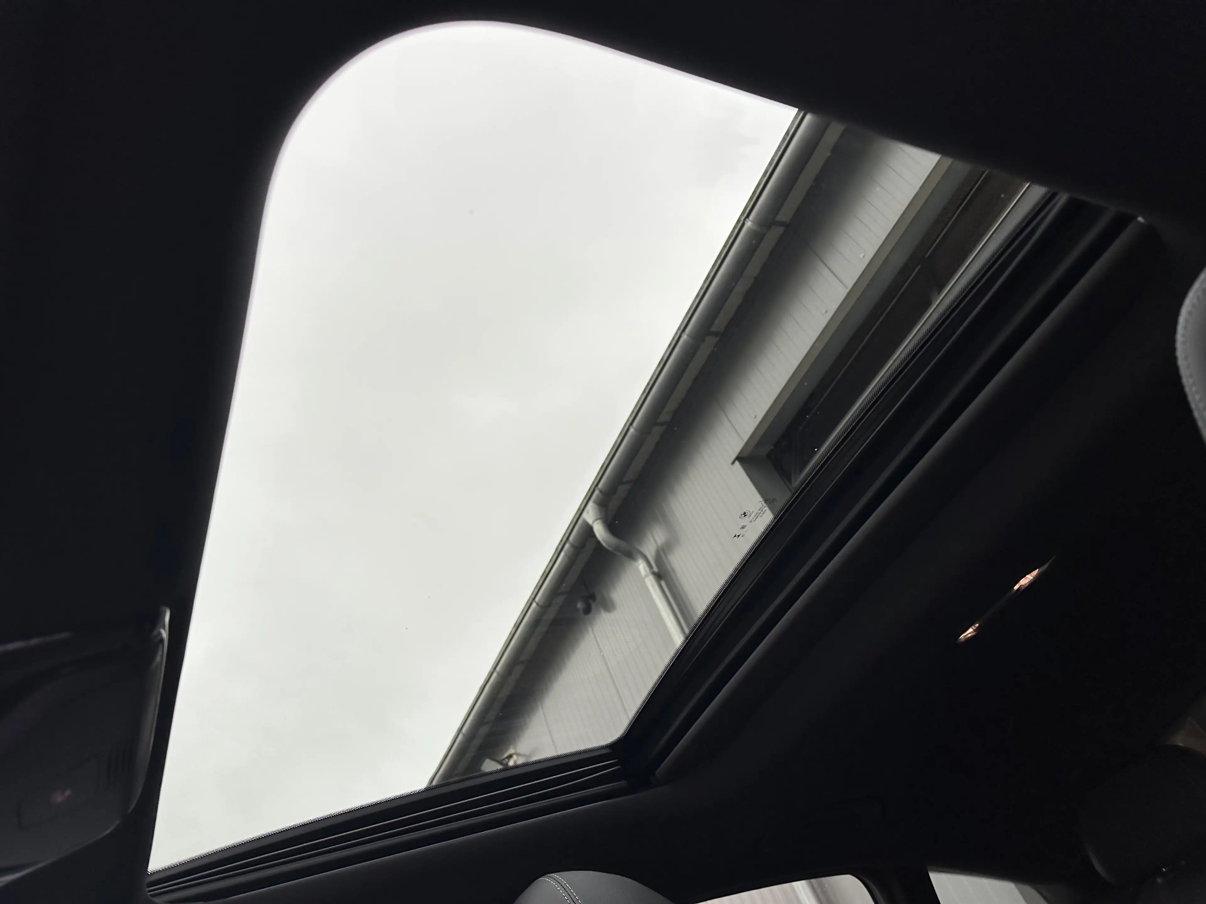 BMW i4 M50 Gran Coupé NAV+LASER+PANO+360°-KAM+19ZO+H&K — photo 15
