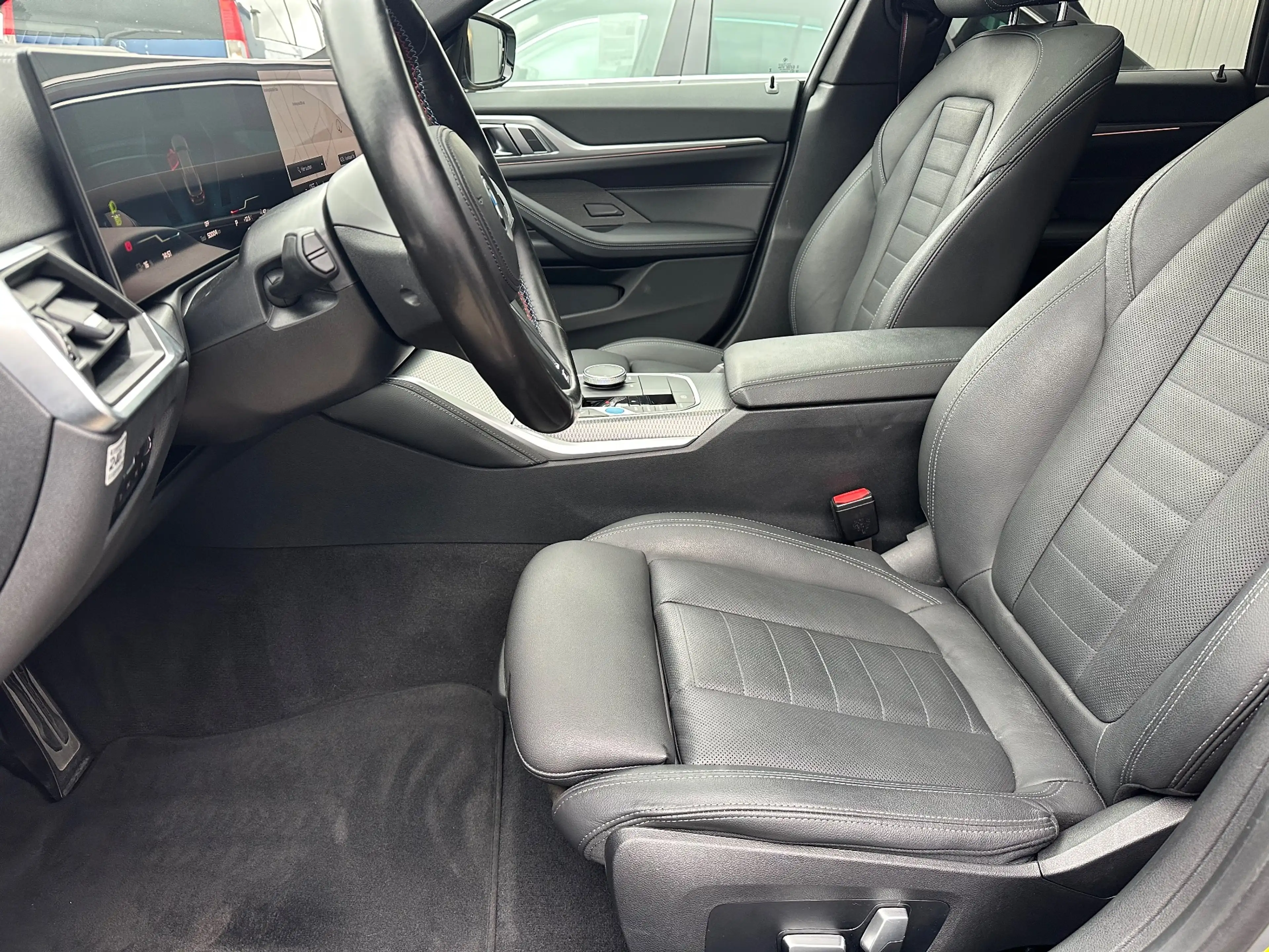 BMW i4 M50 Gran Coupé NAV+LASER+PANO+360°-KAM+19ZO+H&K — photo 14