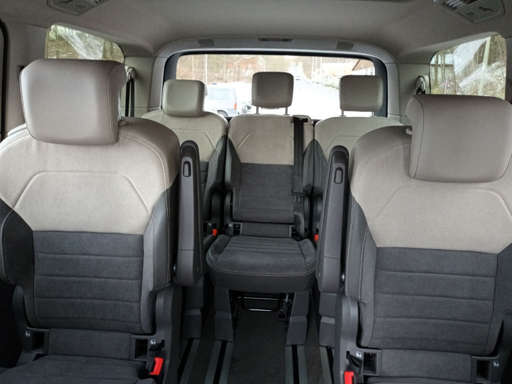 Volkswagen T7