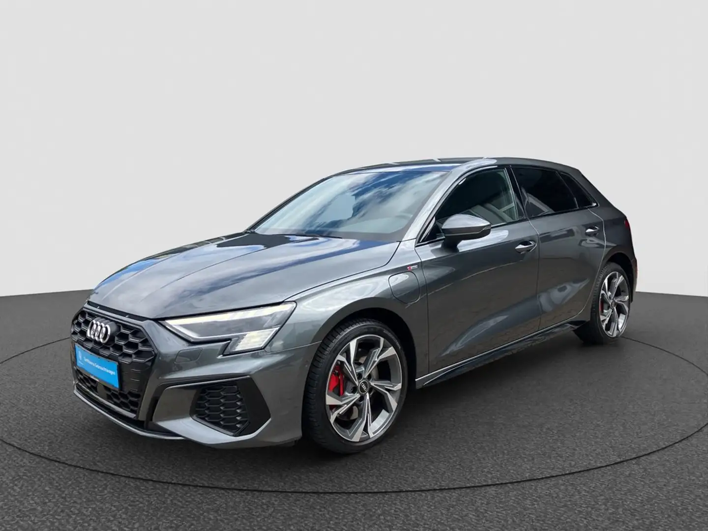 Audi A3 Sportback S-Line 45TFSIe S-Line Interieuer Grijs - 1