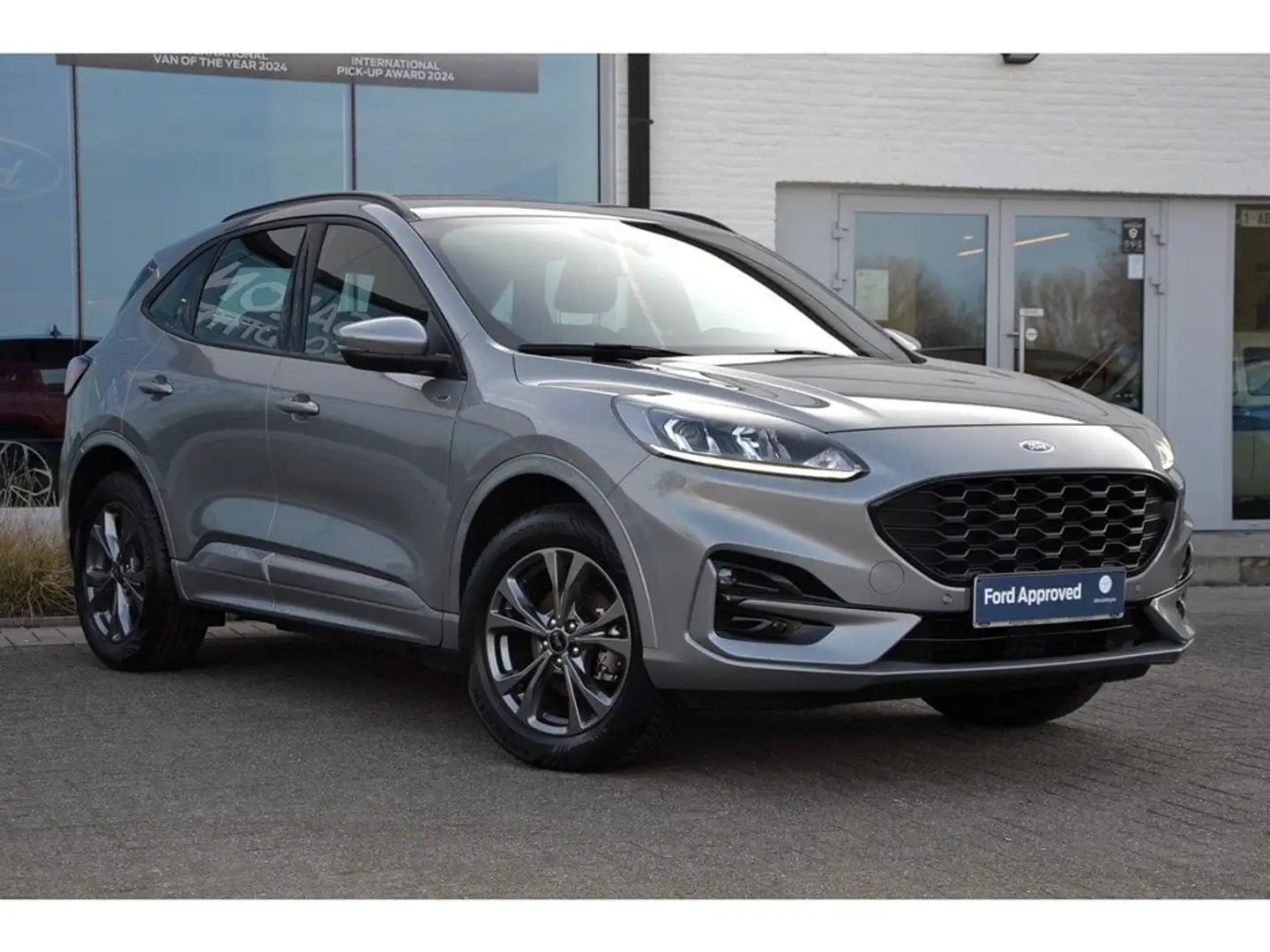 Ford Kuga ST-Line PHEV Plug-In (31/3/2023 - 17.764km) - 2