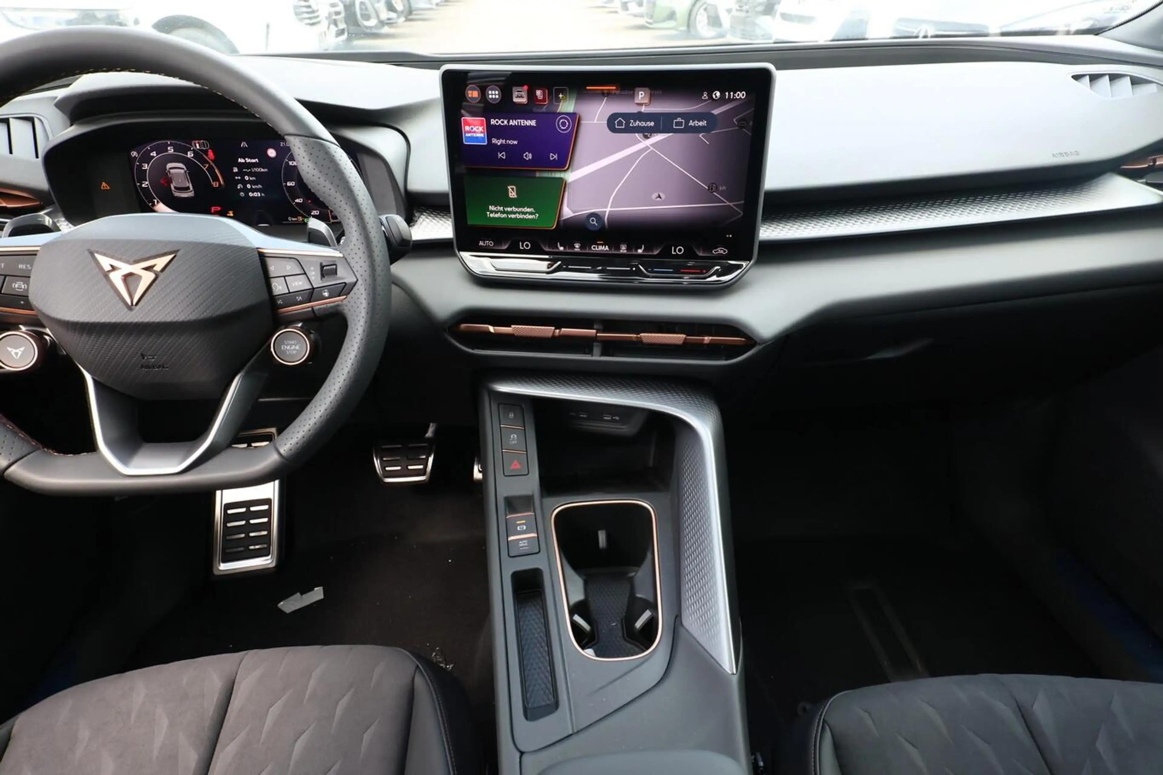 CUPRA Terramar VZ Akebono Pano Matrix 360° HuD Nav 20" 195 kW ... — photo 8