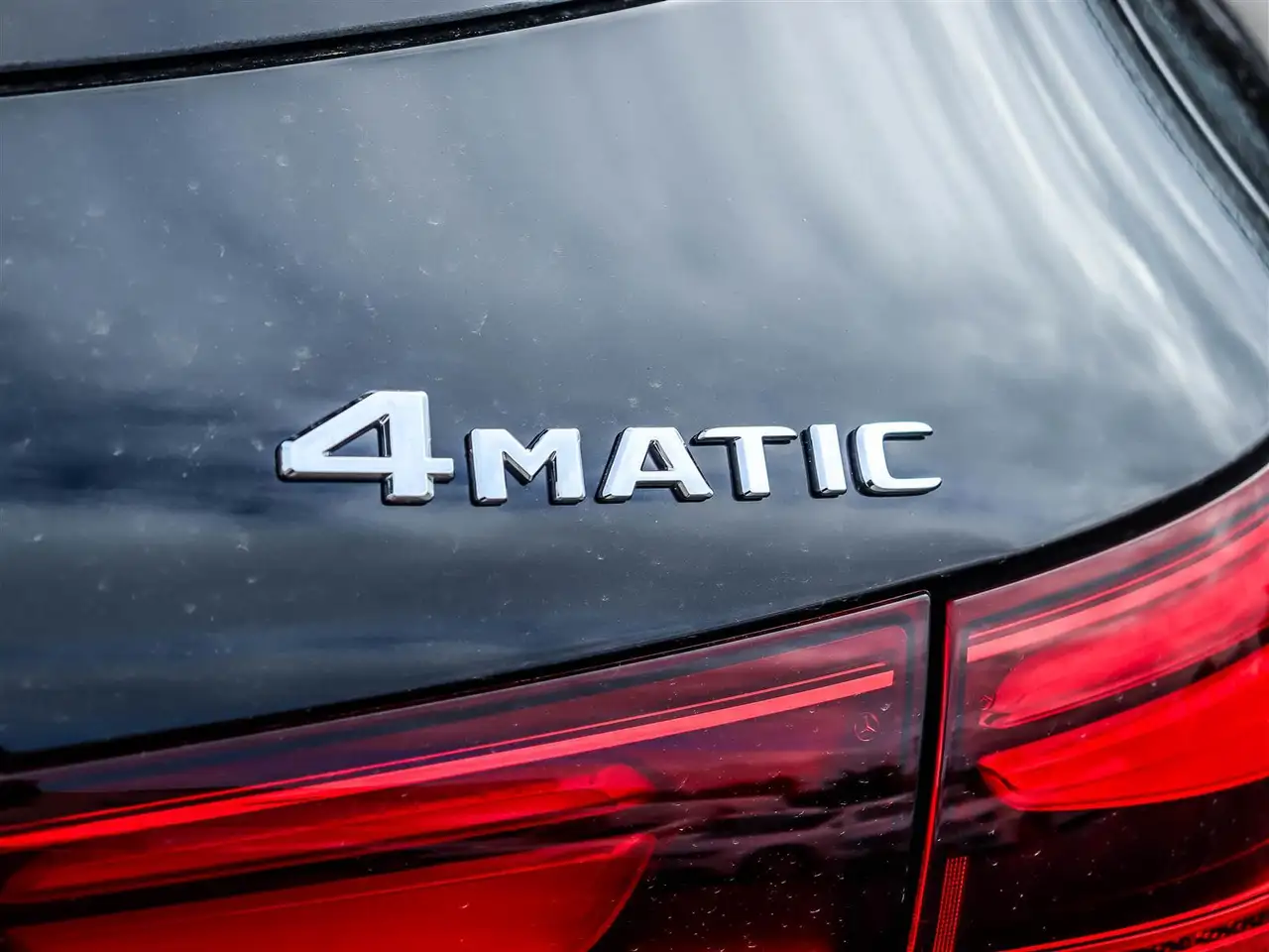 Mercedes-Benz GLA снимка Mercedes-Benz GLA